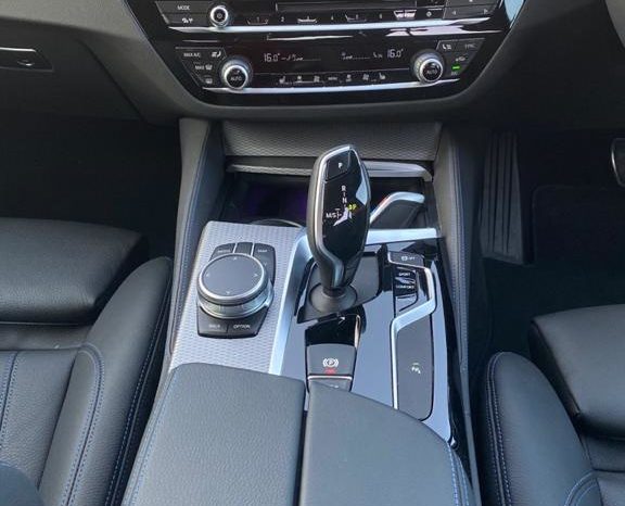 Bmw 5 Series Saloon – 520i M Sport 4dr full