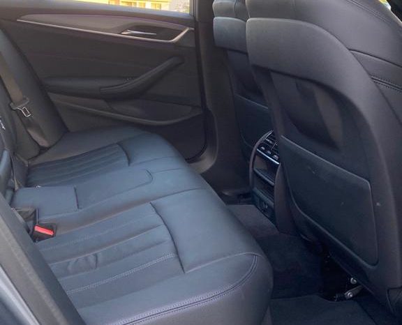 Bmw 5 Series Saloon – 520i M Sport 4dr full