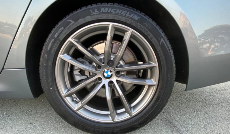 Bmw 5 Series Saloon – 520i M Sport 4dr full