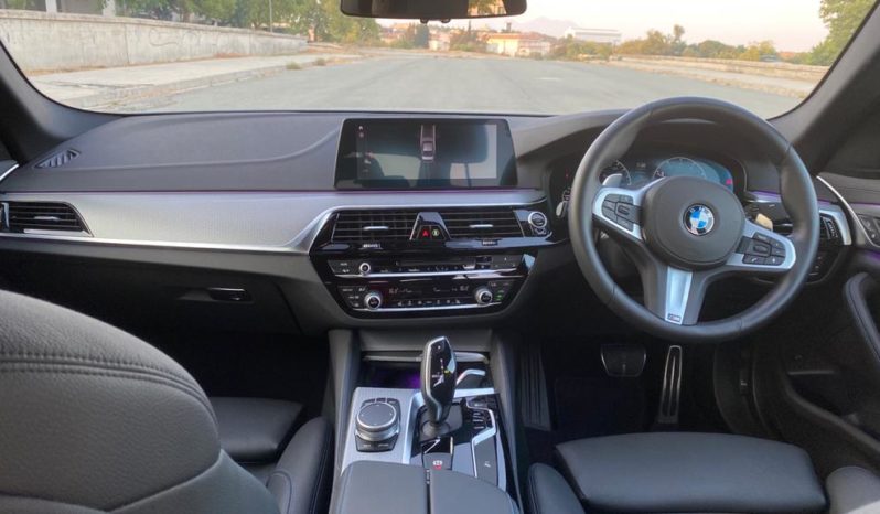 Bmw 5 Series Saloon – 520i M Sport 4dr full